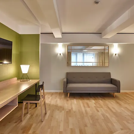 Yadoya 3* Brussel